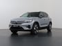 Volvo XC40 Recharge Core Single Motor Ext Range | Navigatie | Stoelverwarming | Stuurwielverwarming | Achteruitrijcamera | Apple Carplay/Android Auto |