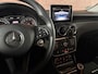 Mercedes-Benz GLA GLA 180 Business Solution PDC / Airco / Navi / Tel. / Camera / Trekhaak Afneembaar / Stoel verw.