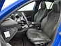 Peugeot e-208 EV GT 51 kWh 156pk | Accu 96% | 410km WLTP Actieradius | Navigatie | Panoramadak | Achteruitrijcamera | Adaptieve cruise control | Leder/Alcantara | Stoel elektrisch+verwarmd+massage | Full Led koplampen | Parkeersensoren v+a | Keyless | Warmtepomp | Draadloze telefoonlader | Donker getint glas | 17" lichtmetalen velgen |