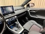 Toyota RAV4 2.5 Hybrid AWD PHEV *1e Eigenaar* Panoramadak / HUD / Leder / 360 Camera / Stuur/Stoelverwarming / 18"LMV
