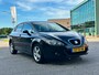 SEAT Leon 1.6 Sportstyle Navigatie*Cruise*Airco*Trekhaak*NAP*LM velgen*Dealer onderhouden*