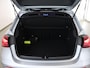 Mercedes-Benz A-klasse 180 Business Solution AMG | Panoramaschuifdak | Premium plus | Head-Up | Stoelverwarming | Achteruitrijcamera | MULTIBEAM LED |