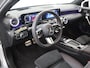 Mercedes-Benz A-klasse 180 Business Solution AMG | Panoramaschuifdak | Premium plus | Head-Up | Stoelverwarming | Achteruitrijcamera | MULTIBEAM LED |