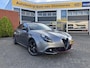 Alfa Romeo Giulietta 1.750 Turbo Veloce | Origineel Nederlands geleverd | Grigio Magnesio | Carbon Spoiler | Schuifdak |