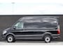Volkswagen Crafter L3H3 | 2.0Tdi 140Pk Aut. | Nieuw Model | Stoel-Stoel | Achteruitrijcamera | LED | 17'' | Deep Black