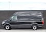 Volkswagen Crafter L3H3 | 2.0Tdi 140Pk Aut. | Nieuw Model | Stoel-Stoel | Achteruitrijcamera | LED | 17'' | Deep Black