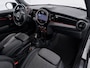 MINI Cooper 3-Deurs 1.5 Business Edition (LED, STOELVERWARMING, NAVI, 17 INCH)