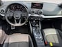 Audi Q2 35 TFSI S Edition Automaat | S-Line uitgevoerd | Metallic lak | Panoramadak | Privacy Glass | Stoelverwarming | Bovag garantie | NAP |