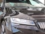 Skoda Superb Combi 1.4 TSI 218 pk DSG iV Sportline Business | Trekhaak | Navigatie | DCC | Stoel + Stuurverwarming | matrix Led | Elektrische klep | camera |