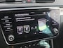 Skoda Superb Combi 1.4 TSI 218 pk DSG iV Sportline Business | Trekhaak | Navigatie | DCC | Stoel + Stuurverwarming | matrix Led | Elektrische klep | camera |