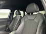 Audi Q3 45 TFSIe 245 PK S-Line Black Ed. Adapt.Cruise/Dodehoek/Carplay/LED+