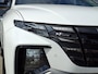 Hyundai Tucson 1.6 T-GDI HEV N Line Sky | Navigatie/Android/Apple Carplay | LMV 19" | Elektrisch Glazen Panoramadak | Adaptieve Cruise Control | Voorstoelen/Achterbank Verwarmd | Rondomzichtcamera | Airco Automatisch |