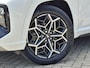 Hyundai Tucson 1.6 T-GDI HEV N Line Sky | Navigatie/Android/Apple Carplay | LMV 19" | Elektrisch Glazen Panoramadak | Adaptieve Cruise Control | Voorstoelen/Achterbank Verwarmd | Rondomzichtcamera | Airco Automatisch |