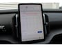 Volvo EX30 P5 Long Range Plus Black Edition Europa 69 kWh | Harman/Kardon | Hoogglans Zwart Dak | 20-Inch Lichtmetalen Velgen | Adaptieve Cruise Control | Pilot Assist | Elektrische Achterklep | Keyless | Elektrische Stoelen Met Geheugen | Achteruitrijcamera | Parkeersensoren Voor & Achter | Interieurverlichting | Getint Glas Achter | Metallic Lak | Black Interieur |