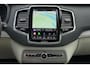 Volvo XC90 T8 Automaat AWD Ultra Dark | Bowers & Wilkins | Luchtvering | Panoramadak | Rondom zichtcamera | 22" Lichtmetalen velgen | Verwarmbare voorstoelen | Verwarmbaar stuurwiel | Massagefunctie voorstoelen | Ventileerbare voorstoelen | Verwarmbare achterbank