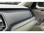 Volvo XC90 T8 Automaat AWD Ultra Dark | Bowers & Wilkins | Luchtvering | Panoramadak | Rondom zichtcamera | 22" Lichtmetalen velgen | Verwarmbare voorstoelen | Verwarmbaar stuurwiel | Massagefunctie voorstoelen | Ventileerbare voorstoelen | Verwarmbare achterbank