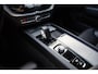 Volvo XC60 2.0 T8 Plug-in hybrid AWD Ultimate Dark ,SOH 100%, Panoramadak, Trekhaak, Harman/Kardon,