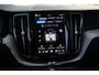 Volvo XC60 2.0 T8 Plug-in hybrid AWD Ultimate Dark ,SOH 100%, Panoramadak, Trekhaak, Harman/Kardon,