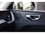 Volvo XC60 2.0 T8 Plug-in hybrid AWD Ultimate Dark ,SOH 100%, Panoramadak, Trekhaak, Harman/Kardon,