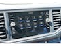 Volkswagen Crafter 35 2.0 TDI L4H3 Highline in Nieuwstaat met BPM voordeel |Mooie Camperbasis |180 PK Automaat |2 stoelen |Adaptive Cruise |Standkachel |Trekhaak |Camera |Metallic |Stoelverwarming