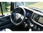 Volkswagen Crafter 35 2.0 TDI L4H3 Highline in Nieuwstaat met BPM voordeel |Mooie Camperbasis |180 PK Automaat |2 stoelen |Adaptive Cruise |Standkachel |Trekhaak |Camera |Metallic |Stoelverwarming