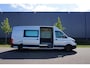 Volkswagen Crafter 35 2.0 TDI L4H3 Highline in Nieuwstaat met BPM voordeel |Mooie Camperbasis |180 PK Automaat |2 stoelen |Adaptive Cruise |Standkachel |Trekhaak |Camera |Metallic |Stoelverwarming