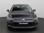 Volkswagen Golf 1.0 eTSI Active Automaat | Apple CarPlay/Android Auto | Navigatie | Cruise Control | Parkeersensoren | Climate control | Camera | Sfeerverlichting | Private glass