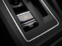 Volkswagen Golf 1.0 eTSI Active Automaat | Apple CarPlay/Android Auto | Navigatie | Cruise Control | Parkeersensoren | Climate control | Camera | Sfeerverlichting | Private glass