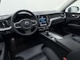 Volvo XC60 T8 455pk Plug-in hybrid AWD Plus Bright / Leder / Schuif-kanteldak / 20 inch / Getint glas / Adaptieve cruise / 360 camera.