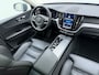 Volvo XC60 T8 455pk Plug-in hybrid AWD Plus Bright / Leder / Schuif-kanteldak / 20 inch / Getint glas / Adaptieve cruise / 360 camera.
