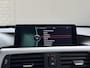 BMW 3-Serie 320i Upgrade Edition | M-SPORT VELGEN | LEDER | TREKHAAK | GOED ONDERHOUDEN