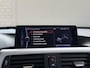 BMW 3-Serie 320i Upgrade Edition | M-SPORT VELGEN | LEDER | TREKHAAK | GOED ONDERHOUDEN