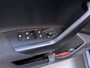 Volkswagen Polo 1.0 TSI Life Business Virtual Cockpit Stoelverwarming Parkeersensoren DAB+ App-Connect