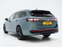 Volkswagen Passat Variant 1.5 eHybrid R-Line Edition | 5 Jaar Garantie | Panoramadak | Trekhaak | Massage | 360 | HUD | Sfeerlicht | Keyless