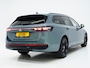Volkswagen Passat Variant 1.5 eHybrid R-Line Edition | 5 Jaar Garantie | Panoramadak | Trekhaak | Massage | 360 | HUD | Sfeerlicht | Keyless