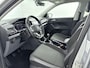 Volkswagen T-Cross 110 pk Style | Navigatie | CarPlay | Camera | Adaptieve Cruise Control | All Season Banden