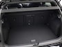 Volkswagen Golf 1.5eTSI/130PK DSG R-Line · Panoramadak · Apple/Android Car Play · Stoel & Stuurverwarming · Navigatie