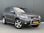 Hyundai Santa Fe 2.7i V6 4WD Style Leder - Trekhaak - Navi - Stoelverwarming