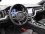 Volvo V60 2.0 T8 Plug-in hybrid AWD Plus Dark Trekhaak / Stoelverwarming / 360 camera / Parkeersensoren / Panorama dak / 455PK / Sportstoelen /