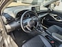 Toyota Yaris 1.5 Hybrid 115 Dynamic | Sensoren v/a | Stuur & Stoelverwarming