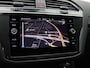 Volkswagen Tiguan 1.4 TSI eHybrid Elegance 245 PK| Dealeronderhouden | Trekhaak | Navigatie | Stoelverwarming | Achteruitrijcamera | Stuurwielverwarming | Artvelours Bekleding | Keyless Access |