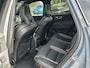 Volvo XC60 2.0 T8 Plug-in hybrid AWD Ultra Dark SOH 100% | 21'' INCH WIELEN | HARMAN KARDON | MEM. SEATS | VOOR & ACHTER STOELEN VERWARMD | STUURWIEL VERWARMD | PANO | KEYLESS | DODE HOEK | RIJKLAAR + 12 MND BOVAG GARANTIE |