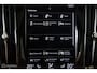 Volvo V60 2.0 T6 Recharge AWD R-Design - Pano - B&W audio - Semi-elektrische trekhaak
