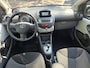 Toyota Aygo 1.0-12V Dynamic Navigator | AUTOMAAT | 2E EIGENAAR | 3/6 OF 12MND GARANTIE | AIRCO | LMV |