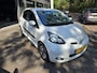 Toyota Aygo 1.0-12V Dynamic Navigator | AUTOMAAT | 2E EIGENAAR | 3/6 OF 12MND GARANTIE | AIRCO | LMV |