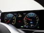 Mercedes-Benz A-klasse 250 e Business Solution AMG Limited | PANO | Achteruitrijcamera | Memory | Cruise Control | Stoelverwarming | Sfeerverlichting | Keyless |