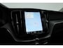 Volvo XC60 2.0 T6 Plug-in hybrid AWD Long Range Plus Dark | Rijklaar | Pano-dak | Trekhaak | 4x Stoel + Stuurverw. | voorruit.verw. | Google |
