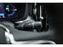 Volvo XC60 2.0 T6 Plug-in hybrid AWD Long Range Plus Dark | Rijklaar | Pano-dak | Trekhaak | 4x Stoel + Stuurverw. | voorruit.verw. | Google |