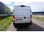 Peugeot Boxer 2.2 BlueHDi 180 L3H2 3.5t Nieuw en BPM vrij |180 pk automaat |2e airbag |Groot scherm |Navi |Climate control |Cruise |Metallic |Mooie camperbasis