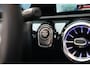 Mercedes-Benz A-klasse 250 e AMG ✅ PANO ✅ MULTIBEAM ✅ NIGHT ✅ CAMERA ✅ SFEERVERLICHTING ✅ CRUISE ✅ BTW ✅ 1.EIG
